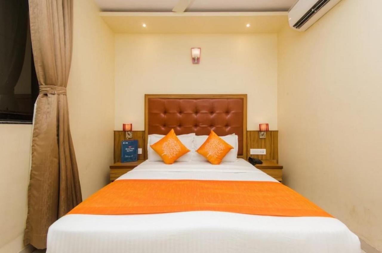Aster Hotel Near Mumbai Airport Exterior foto